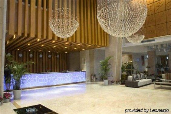 فندق ووهان سبروت - لايف جاردن هوتل المظهر الداخلي الصورة
